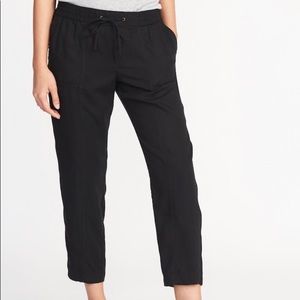 Old navy crop mid waist